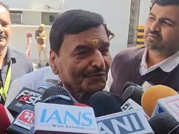 शिवपाल ने सरकार को घेरा, कहा “दो दिन की बारिश ने खोल दी सड़को की खस्ता हाल की पोल”